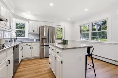 Kitchen - 340 Kemp Ln E, Chesapeake, VA 23325 photo 1 of 4
