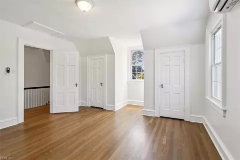Bedroom - 340 Kemp Ln E, Chesapeake, VA 23325 photo 1 of 5