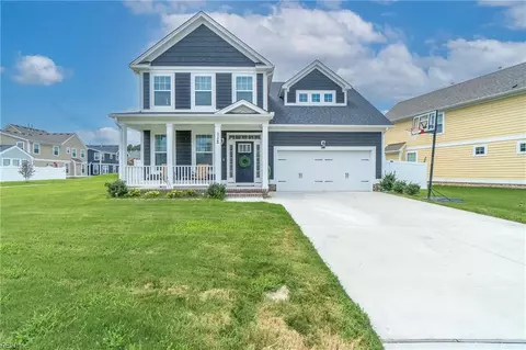 112 Brookside Ln, Suffolk, VA 23434