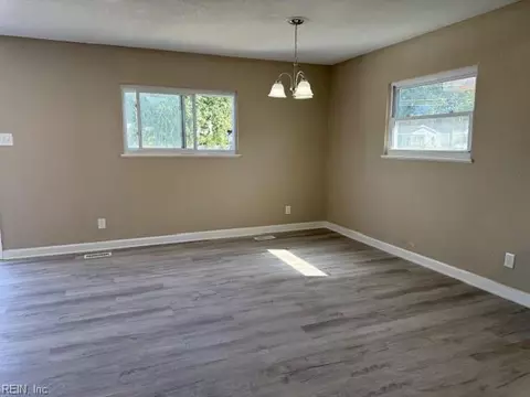 727 Childs Ave, Hampton, VA 23661 photo 3