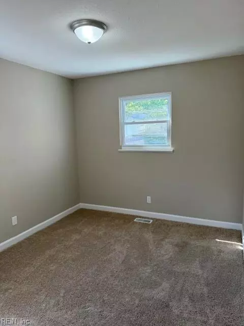 727 Childs Ave, Hampton, VA 23661 photo 7