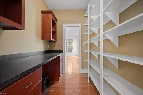 Entry Way - 100 Lochview, Smithfield, VA 23430 photo 2 of 6