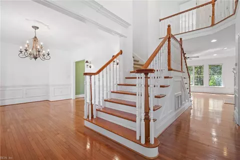 Entry Way - 100 Lochview, Smithfield, VA 23430 photo 5 of 6