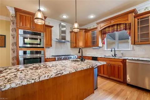 1461 Bridge Point Trl, Suffolk, VA 23432 photo 8