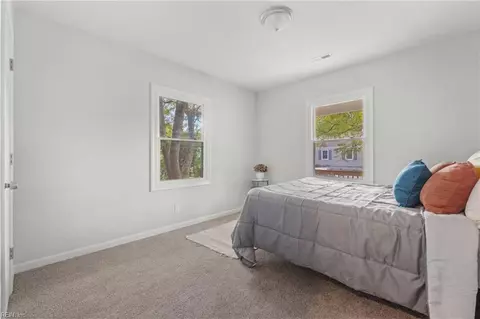 Bedroom - 382 Wheeler Ave, Hampton, VA 23661 photo 3 of 3
