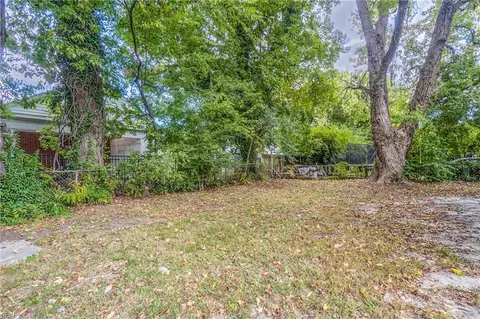 Exterior - 382 Wheeler Ave, Hampton, VA 23661 photo 8 of 8