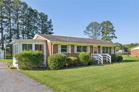 4981 Carsley Rd, Waverly, VA 23890