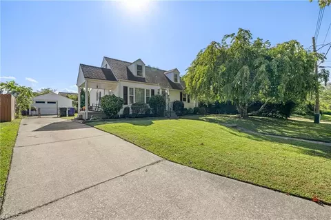 2305 Calvin Ave, Norfolk, VA 23518