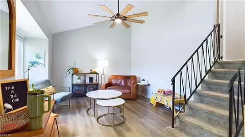 4973 Chaucer Ct, Virginia Beach, VA 23462