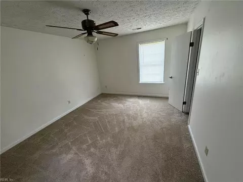 5057 Hickory Fork Rd, Gloucester, VA 23061 photo 28