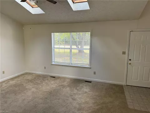 5057 Hickory Fork Rd, Gloucester, VA 23061 photo 13