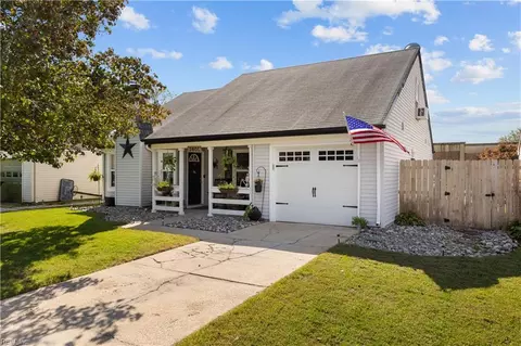 2601 Hunters Run Trl, Virginia Beach, VA 23456