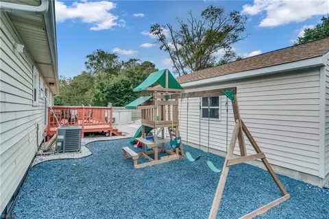 Exterior - 8501 Millard St, Norfolk, VA 23518 photo 6 of 9