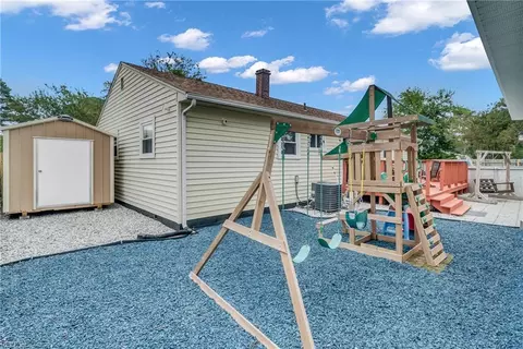 Exterior - 8501 Millard St, Norfolk, VA 23518 photo 7 of 9
