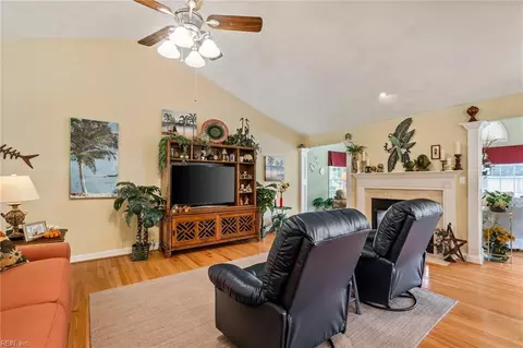 905 N High St, Franklin, VA 23851 photo 6