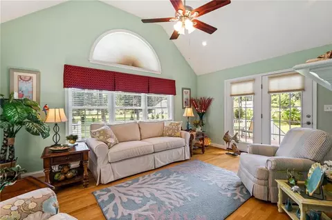 905 N High St, Franklin, VA 23851 photo 10
