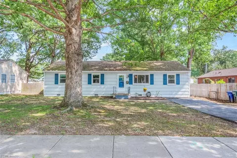 710 Harpersville Rd, Newport News, VA 23601