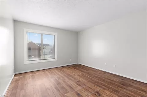 30 Pacific Dr #1, Hampton, VA 23666 photo 11