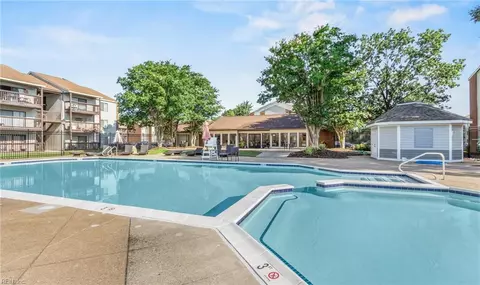 30 Pacific Dr #1, Hampton, VA 23666 photo 19