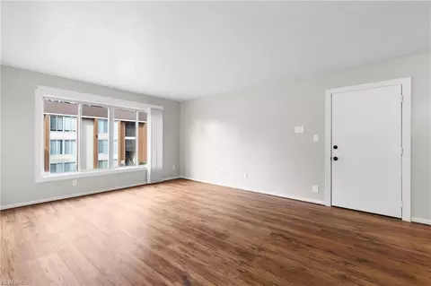 30 Pacific Dr #1, Hampton, VA 23666 photo 5