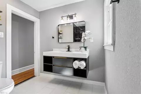 217 Raleigh Ave, Hampton, VA 23661 photo 27