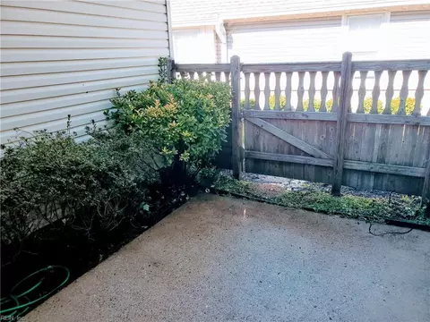 Exterior - 1305 Eagles Trace Path #B, Chesapeake, VA 23320 photo 3 of 3
