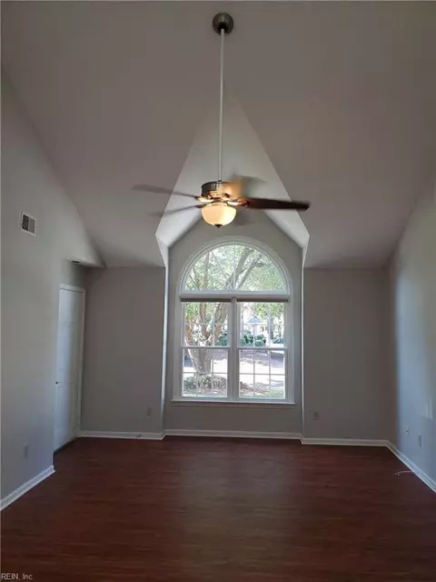 Living - 1305 Eagles Trace Path #B, Chesapeake, VA 23320 photo 2 of 3