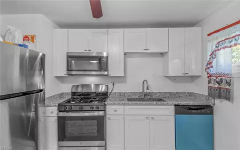 804 Bold St, Portsmouth, VA 23701