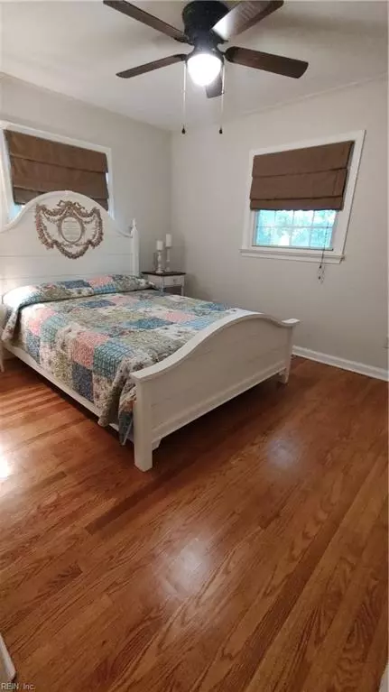 Bedroom - 24 Sinclair Rd, Hampton, VA 23669 photo 4 of 4