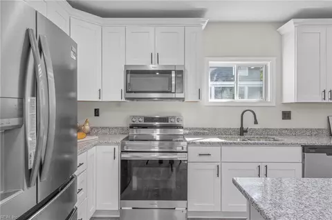 207 Central Ave, Suffolk, VA 23434 photo 13