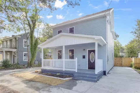 207 Central Ave, Suffolk, VA 23434 photo 2