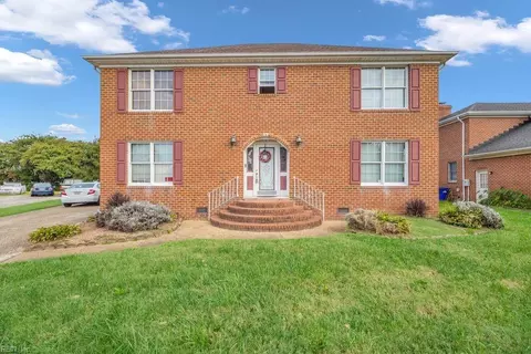 17 Columbia Ct, Portsmouth, VA 23704