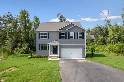 3004 Dalton Cir, Suffolk, VA 23435
