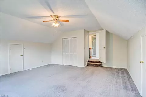 1 Sandpiper Ct, Hampton, VA 23669 photo 33