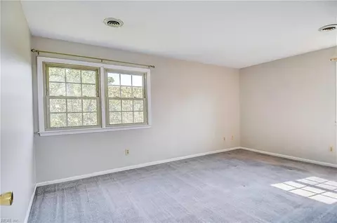 1 Sandpiper Ct, Hampton, VA 23669 photo 28
