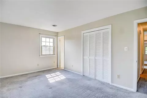 1 Sandpiper Ct, Hampton, VA 23669 photo 29