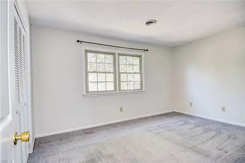 1 Sandpiper Ct, Hampton, VA 23669 photo 38