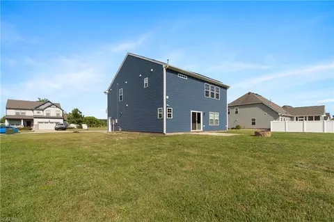 113 Parrish Point Ln, Moyock, NC 27958 photo 4