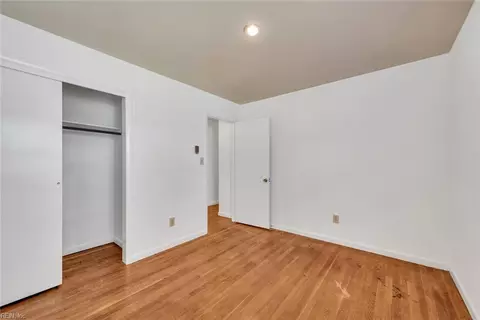 4 Scott Dr, Hampton, VA 23661 photo 29