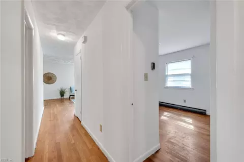 4 Scott Dr, Hampton, VA 23661 photo 18
