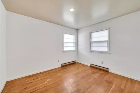 4 Scott Dr, Hampton, VA 23661 photo 27