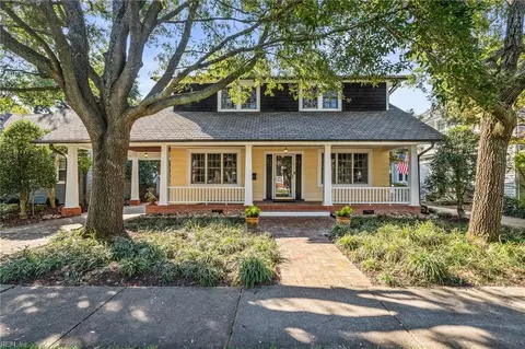 1049 Hanover Ave, Norfolk, VA 23508