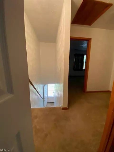 117 E County St, Hampton, VA 23663 photo 8
