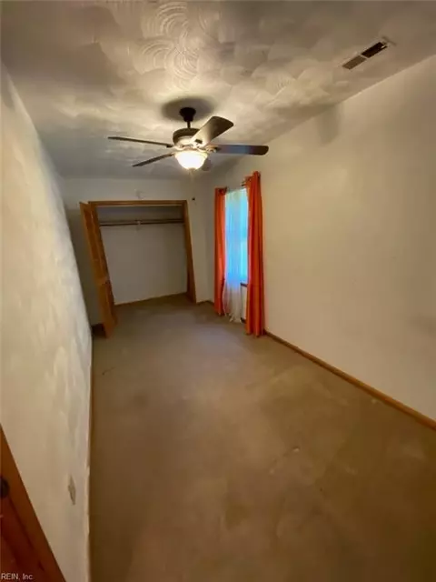 117 E County St, Hampton, VA 23663 photo 9
