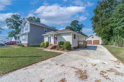 930 State St, Chesapeake, VA 23323