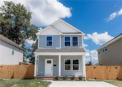 220 Webb St, Suffolk, VA 23434