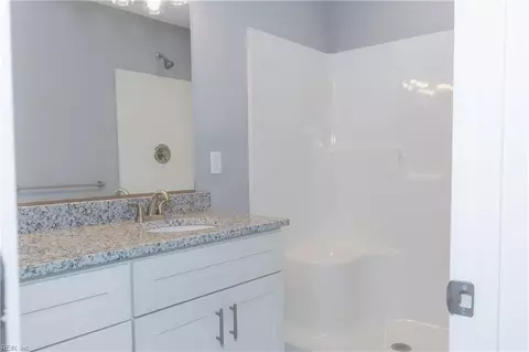 222 Webb St, Suffolk, VA 23434 photo 4