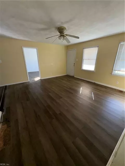 Living - 21311 Barrow Rd, Capron, VA 23829 photo 1 of 1