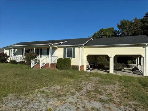 21311 Barrow Rd, Capron, VA 23829