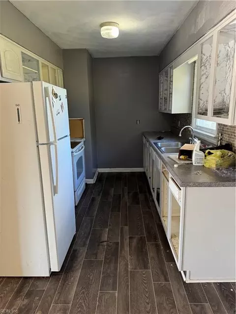 Kitchen - 21311 Barrow Rd, Capron, VA 23829 photo 1 of 1